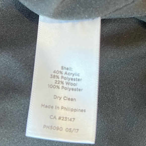 Talbots women’s red white black wool blend raw hem skirt size 10 - Picture 9 of 9